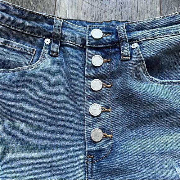 Blank NYC The Barrow Vintage High Rise Short Button Fly Distressed Denim Size 28 - Picture 4 of 12